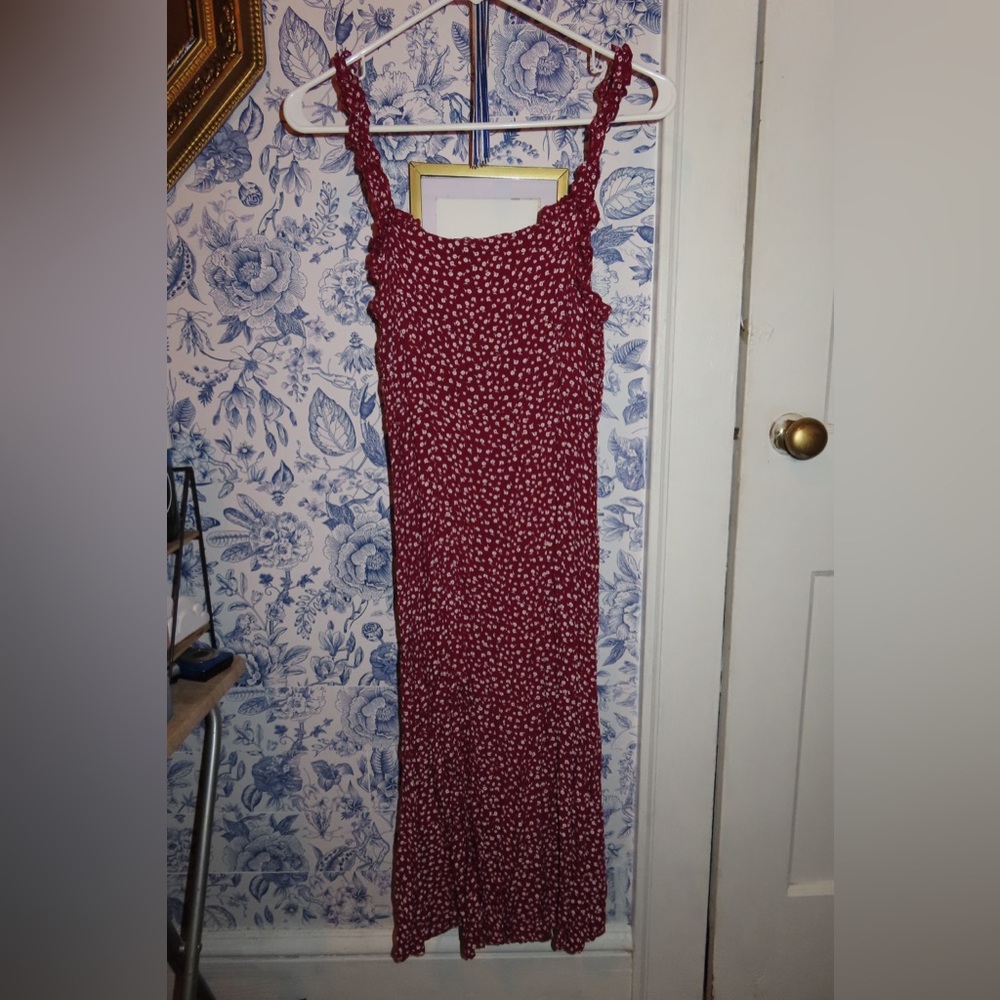 H&M Burgundy Floral dress - Picture 2 of 3